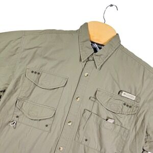 Columbia PFG Shirt Mens M Green Utility Gorpcore Short Sleeve Vented Fishing‎